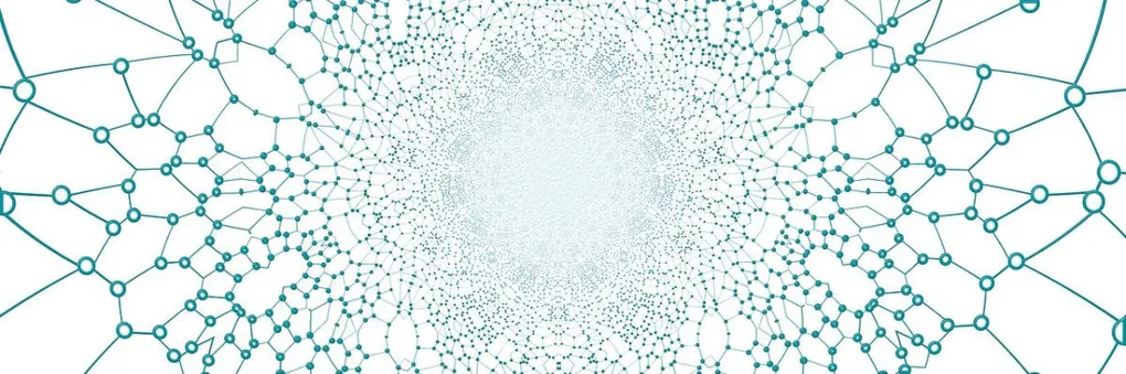 จากปฏิบัติการสู่การสื่อสาร